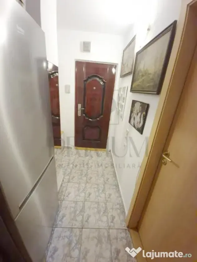 GIROCULU - 1 CAM - RENOVATA - CENTRALA/AC - ZONA LINISTITA - Timisoara (Timis)