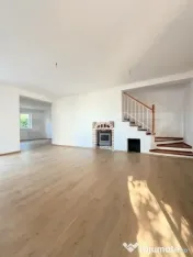 Duplex cu 130 mp utili și curte generoasă, în Dumbrăviț 