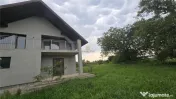 Cas#259; nou#259; de v#226;nzare #238;n Mitocu Dragomirnei, 
