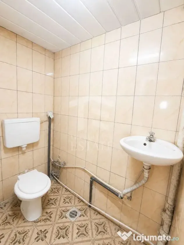 Imobil de inchiriat pentru firmă sau servicii | Bld Tomis | Central - Constanta (Constanta)