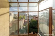 Zona C Calarrasilor ,apartament în imobil interbelic