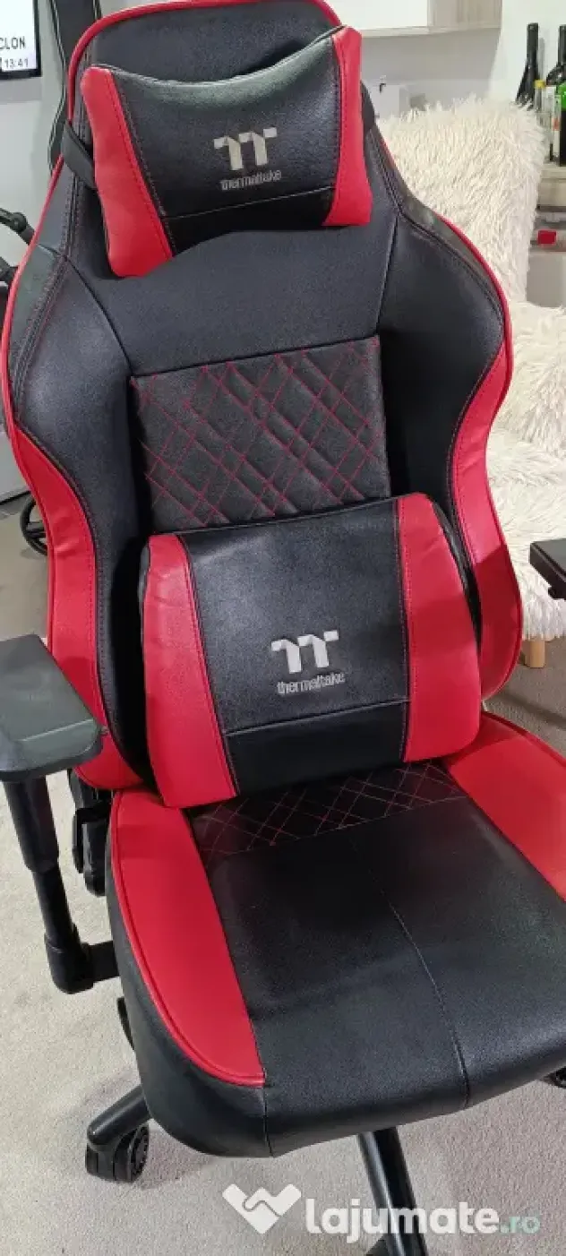 Scaun de gaming Thermaltake Tt eSPORTS U Comfort culoare negru cu roșu