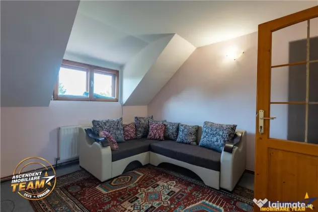 Vila familiala P M. domeniu de 2.661mp, livada, terasa incal - Brasov (Brasov)