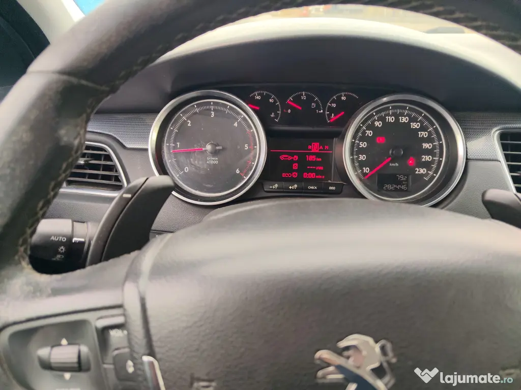 Vând Peugeot 508