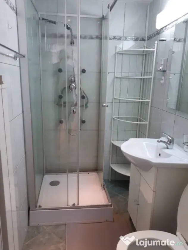 Apartament 3 camere închiriere parc Izvor, bloc fără risc seismic - Bucuresti (Bucuresti-Ilfov)