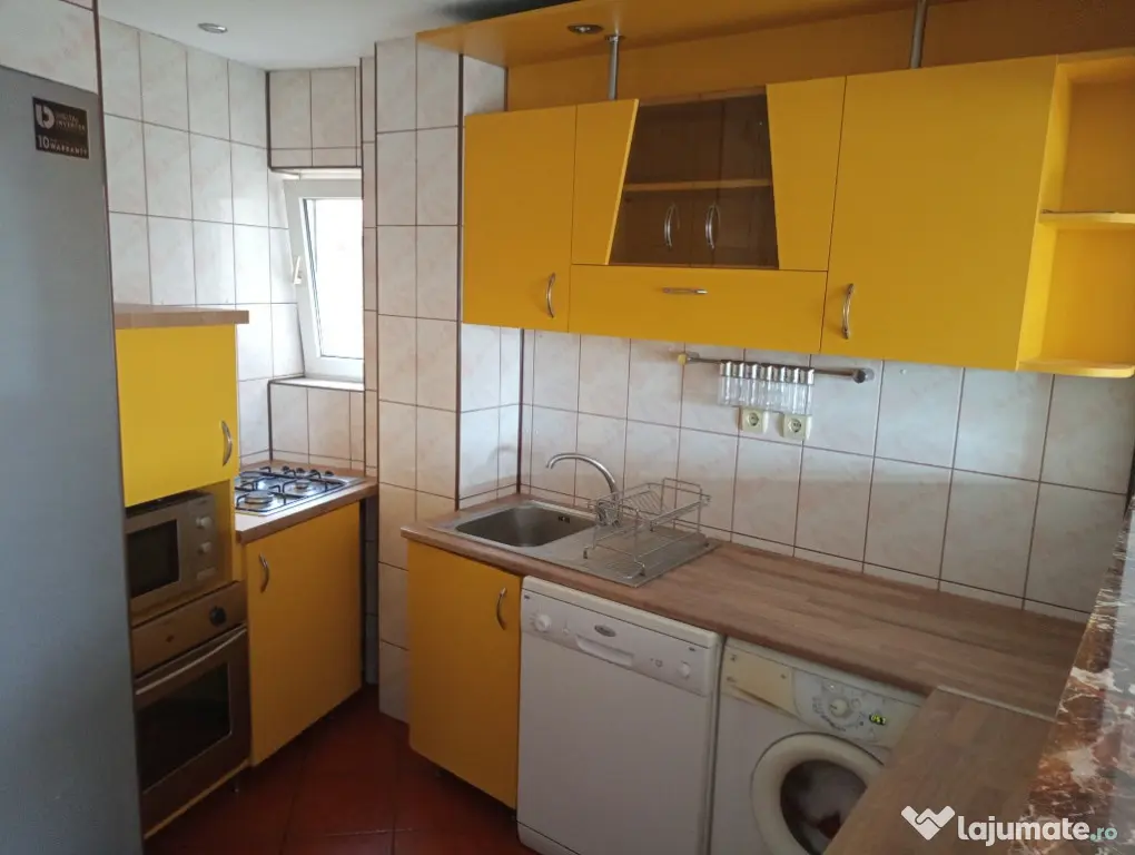 Apartament 3 camere închiriere parc Izvor, bloc fără risc seismic - Bucuresti (Bucuresti-Ilfov)