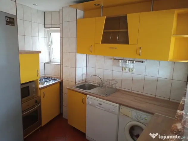 Apartament 3 camere închiriere parc Izvor, bloc fără risc seismic - Bucuresti (Bucuresti-Ilfov)