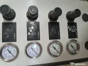 Mașină de rindeluit și frezat pentru rindeluire și frezare pe 4 fețe cu 5 axe 