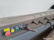 Mașină de rindeluit și frezat pentru rindeluire și frezare pe 4 fețe cu 5 axe 