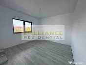 Casa Individuala - 4 camere - 2 bai - 320mp teren 