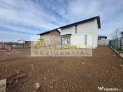 Casa Individuala - 4 camere - 2 bai - 320mp teren 