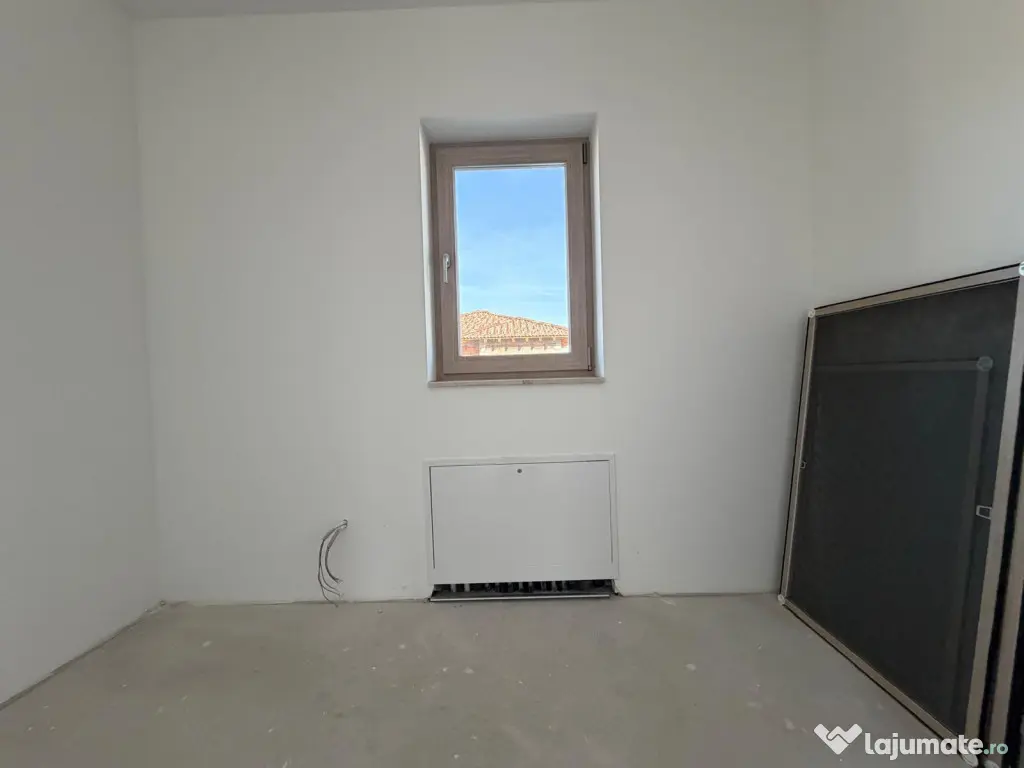 COMISION 0 | Casa individuala | Toate utilitatile | Curte ge - Sacalaz (Timis)