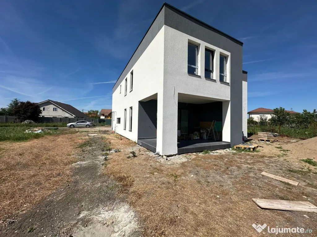 Duplex | Parter + Etaj | Toate utilitatile | Curte generoasa - Sacalaz (Timis)