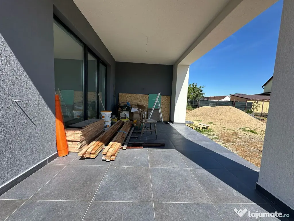 Duplex | Parter + Etaj | Toate utilitatile | Curte generoasa - Sacalaz (Timis)