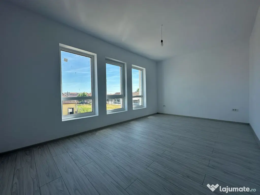 Duplex | Parter + Etaj | Toate utilitatile | Curte generoasa - Sacalaz (Timis)