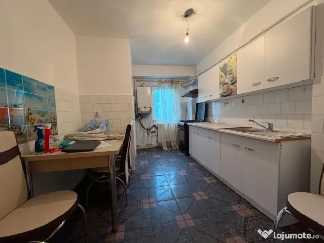 4 camere | etaj 1 | centrala proprie | mobilat si utilat | z - Timisoara (Timis)
