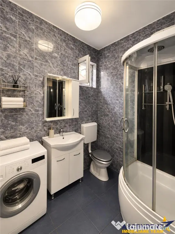 Casa 4 camere,farmec autentic,echipata, mansarda,curte relax - Santana De Mures (Mures)
