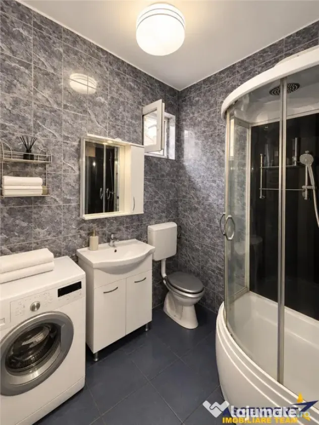 Casa 4 camere,farmec autentic,echipata, mansarda,curte relax - Santana De Mures (Mures)