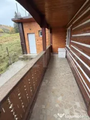 Cabană cu foișor în Câmpulung Moldovenesc, 154 mp 