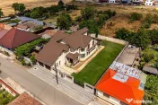 Vilă de lux, pentru o familie numeroasă, Spațiu, confort și intimitate 