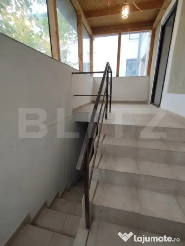 Apartament 3 camere 81 mp Podu de Fier - Iasi (Iasi)