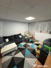 Apartament 3 camere-semidecomandat-55mp-Zona Primaverii
