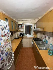 Apartament 3 camere-semidecomandat-55mp-Zona Primaverii 