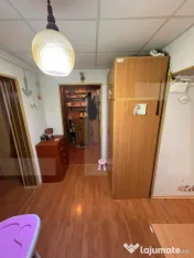 Apartament 3 camere-semidecomandat-55mp-Zona Primaverii 