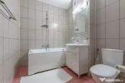 Apartament 2 Camere Răcădău | 75 mp | 2 Băi | Beci Subsol | Etaj 2/4 