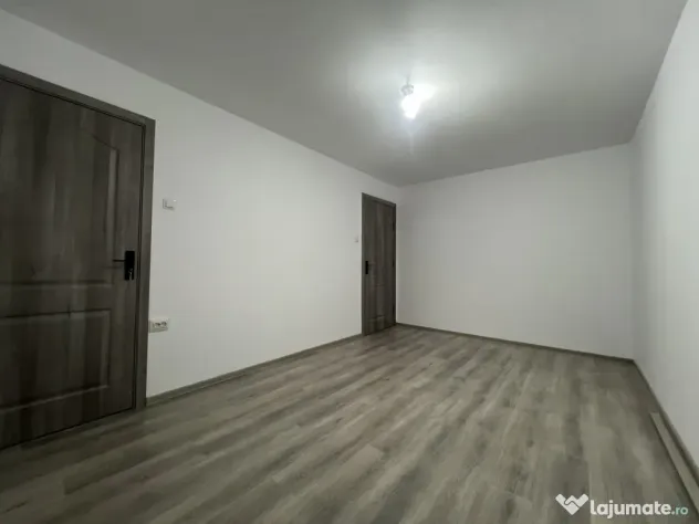 Garsoniera 22 mp, parter, renovata, bucatarie separata - Bu - Timisoara (Timis)