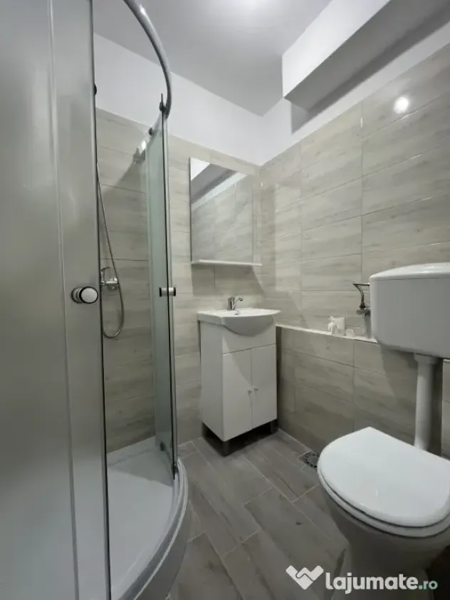 Garsoniera 22 mp, parter, renovata, bucatarie separata - Bu - Timisoara (Timis)