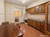 Apartament 3 camere decomandat - zona Grivitei 