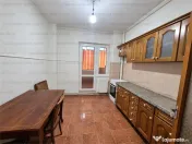 Apartament 3 camere decomandat - zona Grivitei 