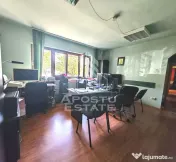 Apartament de vanzare cu 3 camere, parter, zona Aradului 
