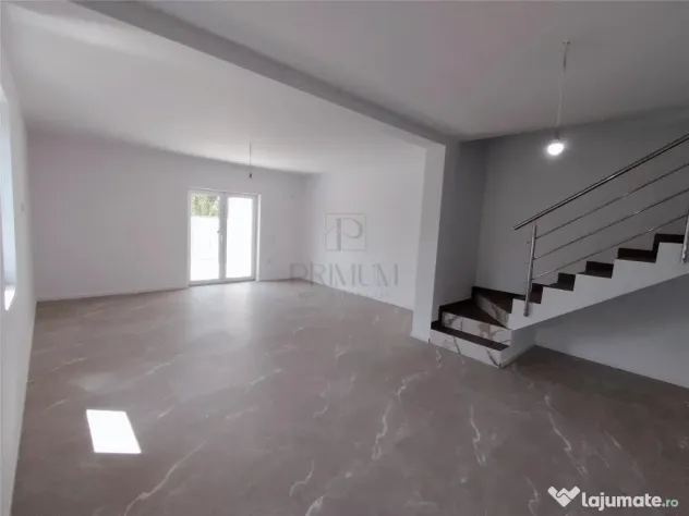 DUPLEX SPATIOS - ZONA CENTRALA - BALCON - Mosnita Noua (Timis)
