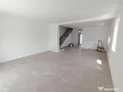 DUPLEX SPATIOS - ZONA CENTRALA - BALCON 