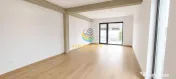 Casă parter, 3 camere decomandate, 2 băi, încălzire pardoseală, 375mp teren 