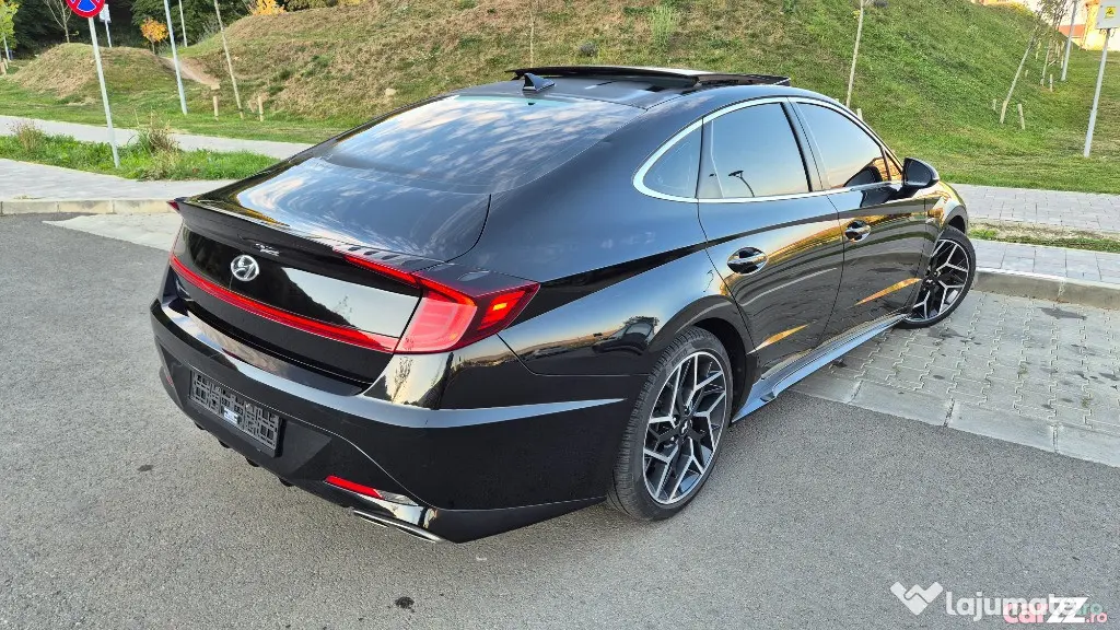 Hyundai Sonata N-Line 290cp Automat 8+1 Viteze Panoramic Alcantara Camere - Floresti (Cluj)