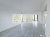 Vila individuala-5 camere-200m de autobuz-pod cu placa de beton