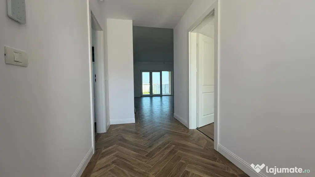Duplex 120mp | Toate utilitatile | La asfalt | Finisaje supe - Mosnita Noua (Timis)