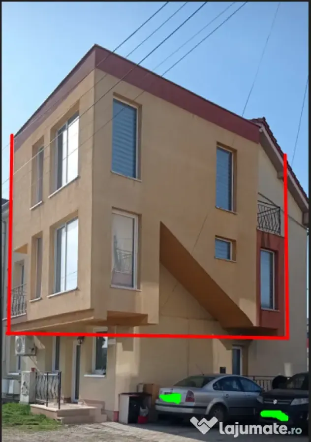 Vand apartament cu 4 camere , Sanmartin