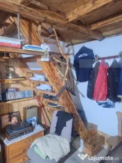 Casa de vanzare, 97 mp, zona Nadrag