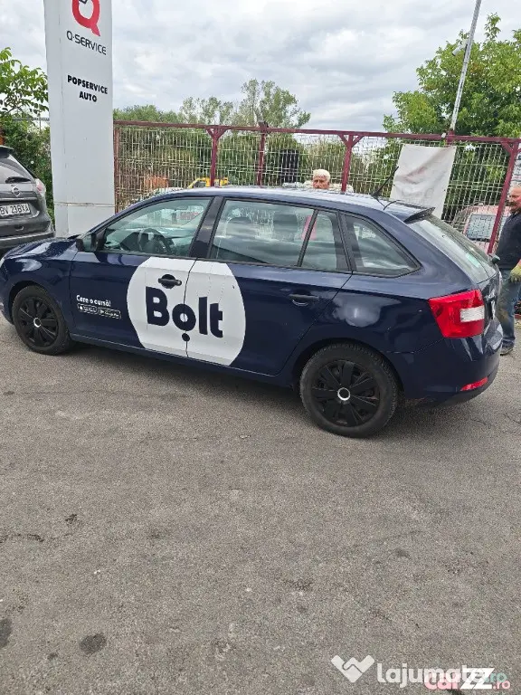 Skoda Rapid 2015 1.2 Benzină Manuala - Brasov (Brasov)
