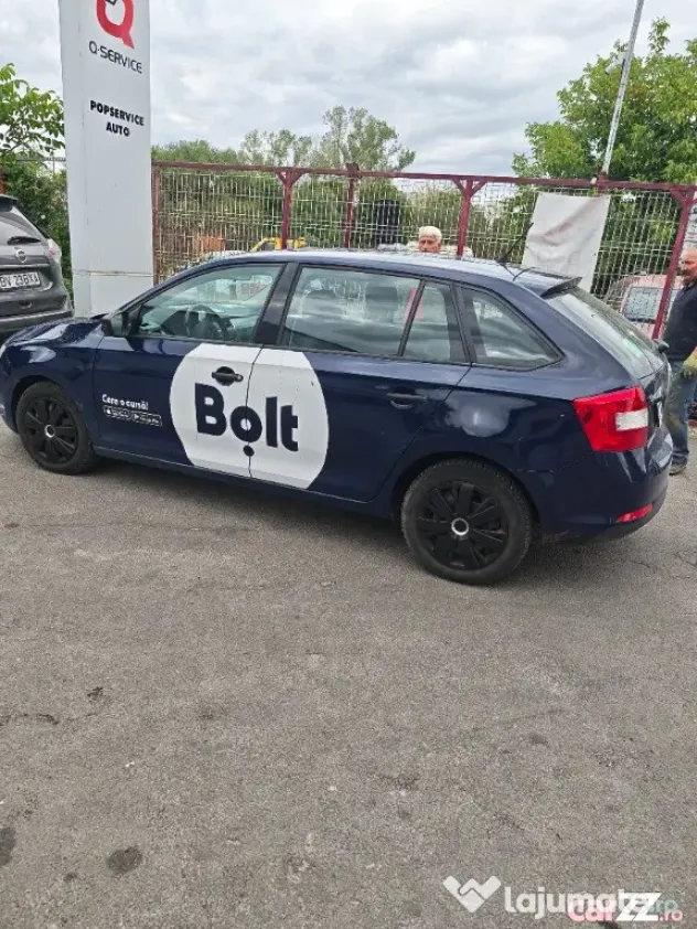 Skoda Rapid 2015 1.2 Benzină Manuala - Brasov (Brasov)