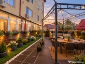 Apartament 2 camere, 94 mp total, etaj intermediar, parcare 