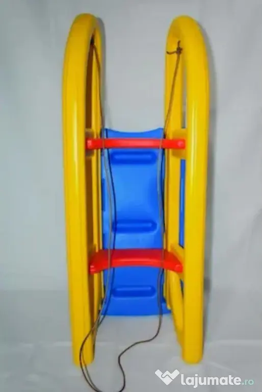 Sanie din plastic