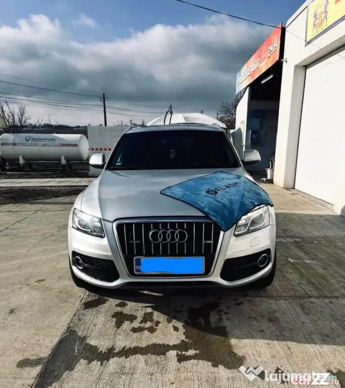 Autoturism Audi Q5 S-line - Adjud (Vrancea)