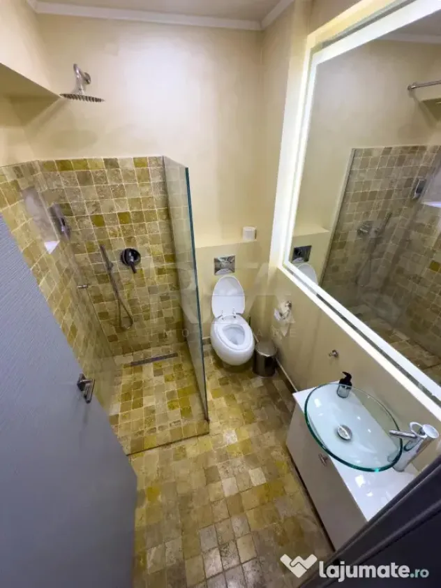 3 Camere Soseaua Nordului , Persepolis , loc de parcare inc - Bucuresti (Bucuresti-Ilfov)