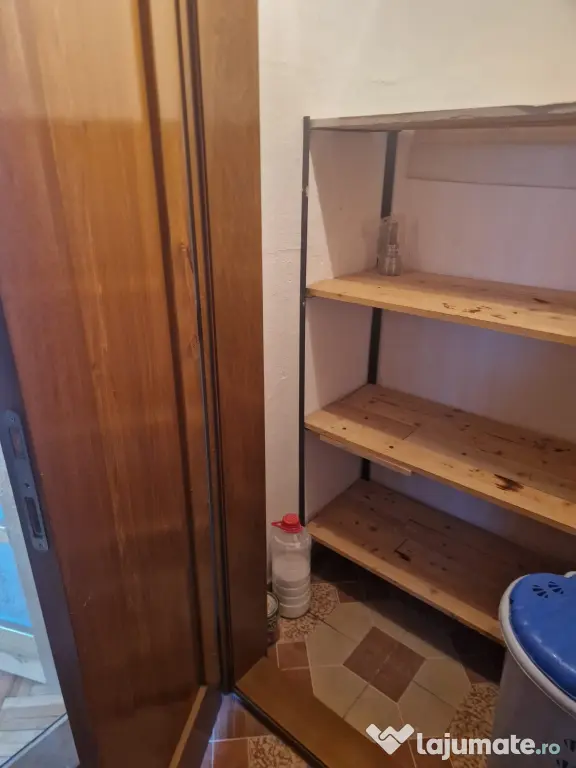 Inchiriere apartament recent renovat 2 camere ultracentral