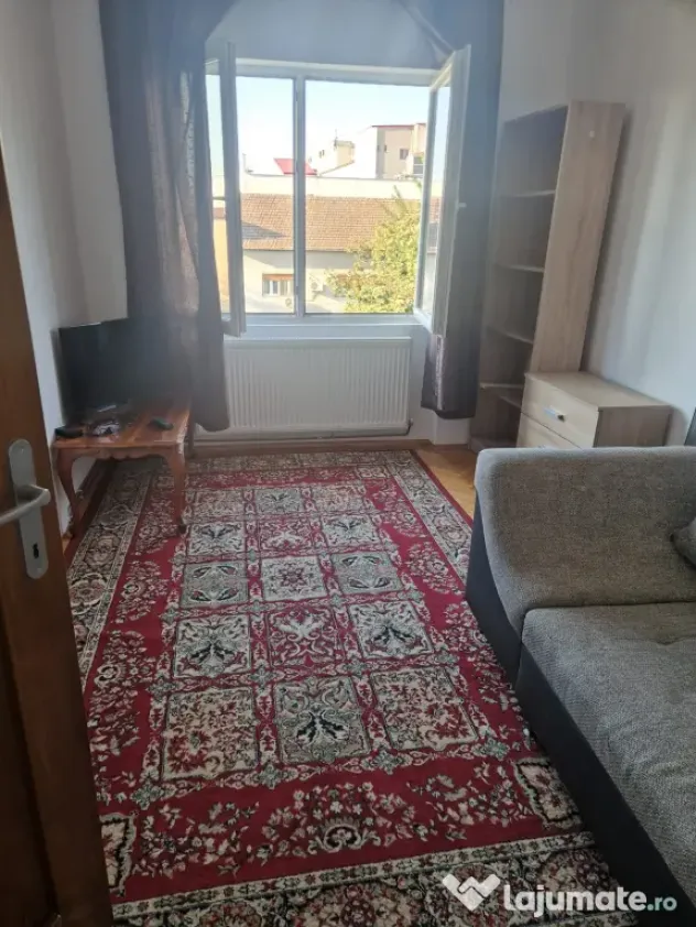 Inchiriere apartament recent renovat 2 camere ultracentral